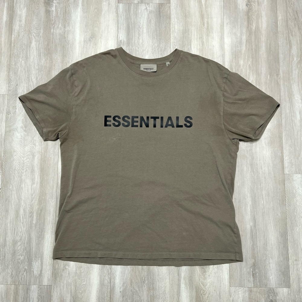 Fear of God Essentials T-shirt